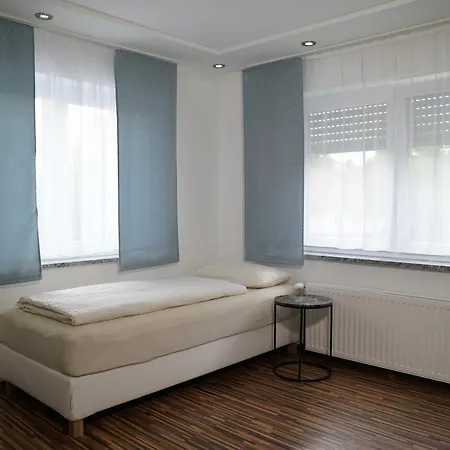 Dreams Im Erdgeschoss