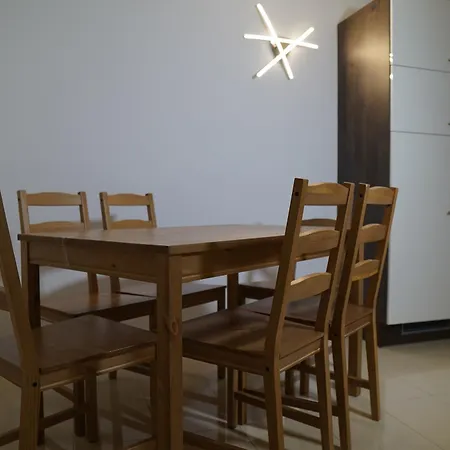 Dreams Im Erdgeschoss Koetz